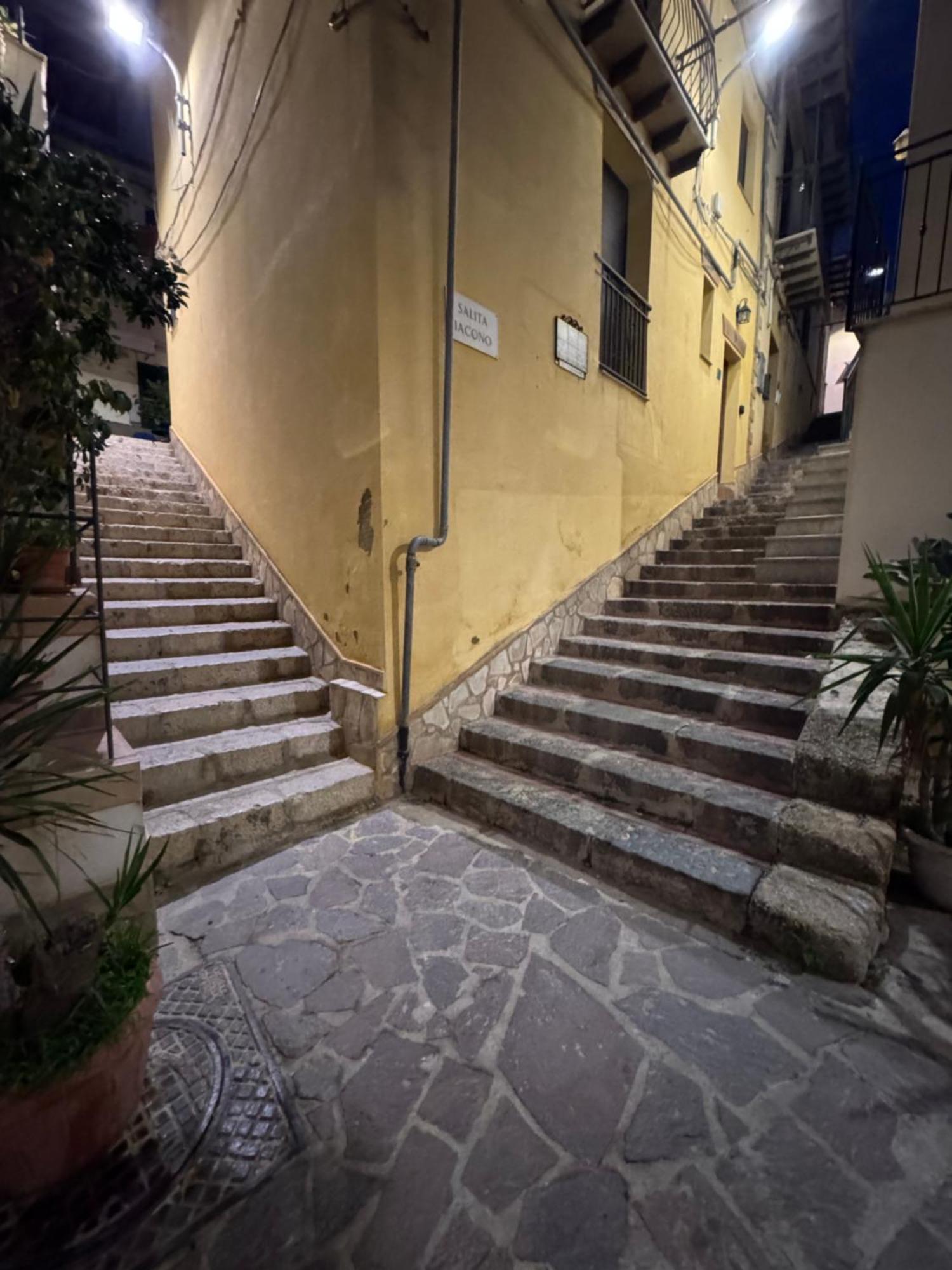 Le Scalette Del Centro Agrigento Exterior foto
